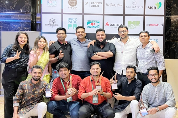 পাঁচটি ক্যাটাগরিতে ক্রিয়েটিভ কমিউনিকেশন অ্যাওয়ার্ড-২০২২ জিতল ‘নগদ’