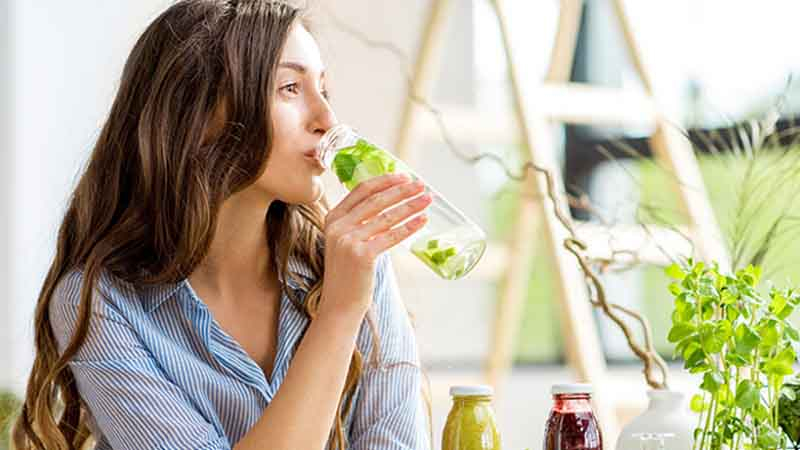 স্ট্রেস কমাতে খান এই খাবারগুলো, থাকবে মন শান্ত 