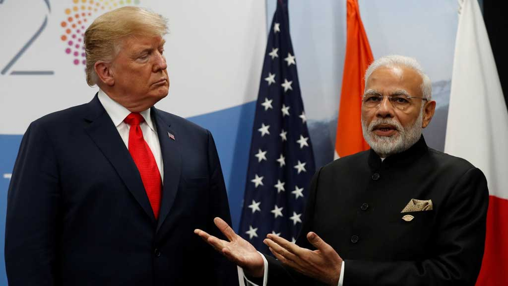 দুই মাসের মধ্যে যুক্তরাষ্ট্রের কাছে এসে ক্ষমা চাইবে ভারত : মার্কিন বাণিজ্যমন্ত্রী