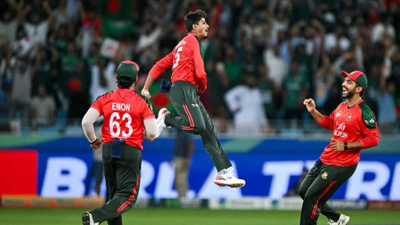 শুরুতে পাকিস্তানের চার উইকেট নিল বাংলাদেশ