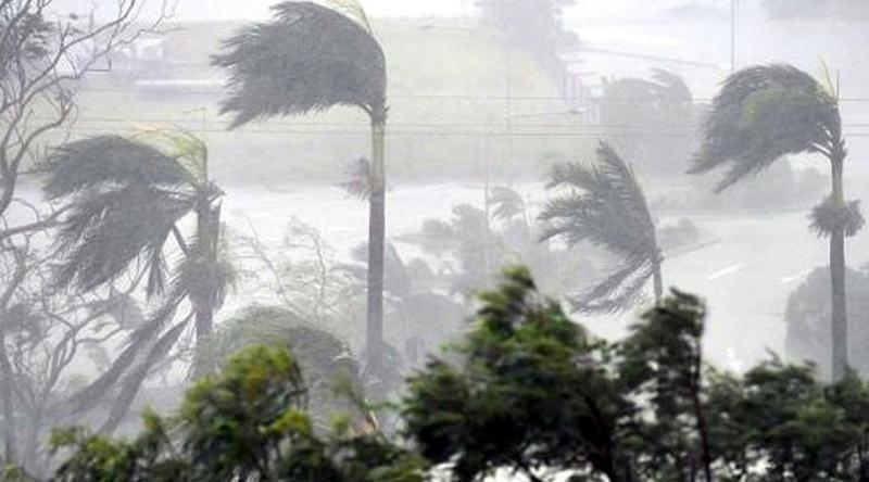 ৭ অঞ্চলে ঝড়-বৃষ্টির পূর্বাভাস, নদীবন্দরে সতর্কতা