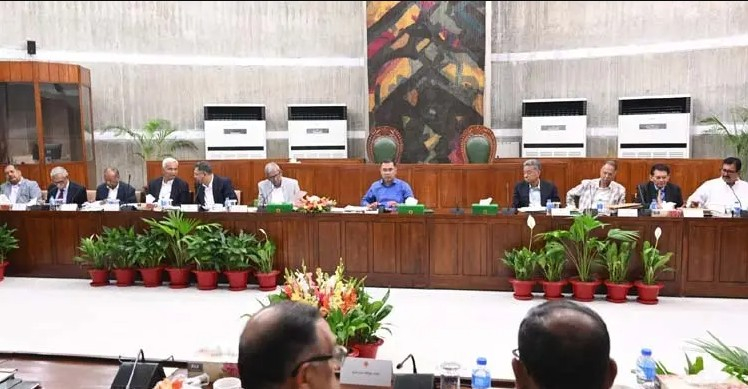 মন্ত্রিসভায় সিদ্ধান্ত: অফিস চলবে সকাল ৯টা থেকে ৪টা, মার্কেট বন্ধ সন্ধ্যা ৬টায়