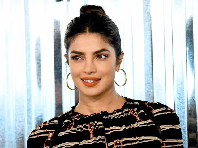 আসল রাজনীতিটা বুঝতে শিখলাম পরে: প্রিয়াঙ্কা চোপড়া