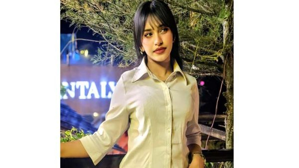 ছাত্রশক্তি সিলেটের নেত্রী সারাকে বহিস্কার