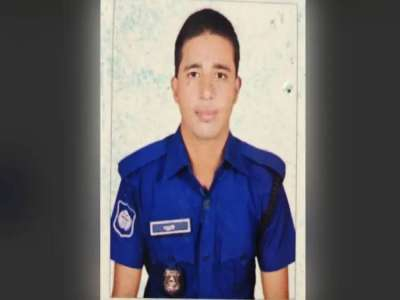 নিজের অস্ত্রের গুলিতে পুলিশ সদস্য নিহত