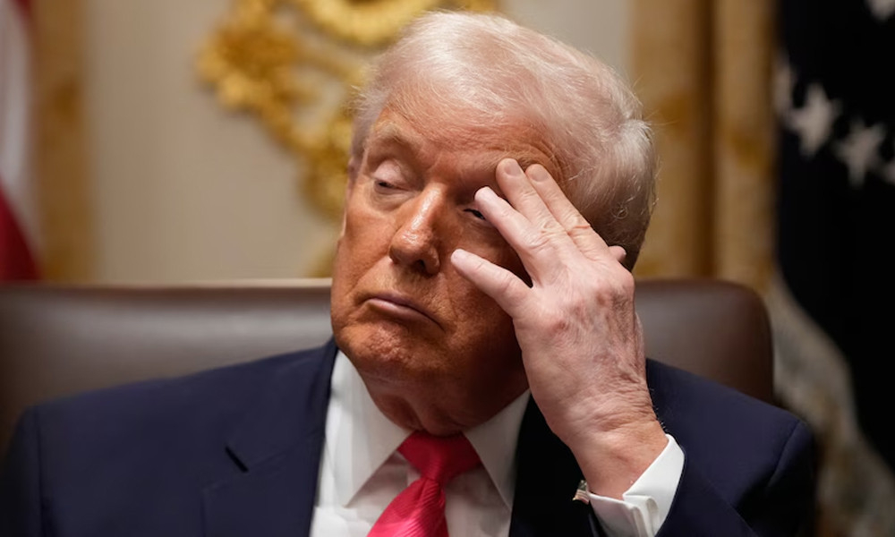 হরমুজ ইস্যুতে ইরানের সুবিধাজনক অবস্থানকে ‘একটু চালাকি’ বললেন ট্রাম্প