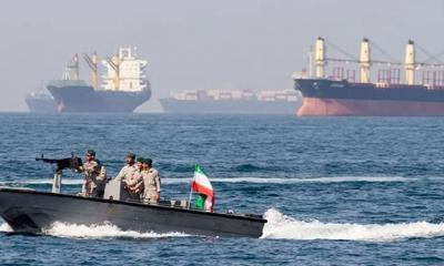  আইআরজিসি’র ঘোষণা: যুক্তরাষ্ট্র অবরোধ না তোলা পর্যন্ত হরমুজ বন্ধ থাকবে