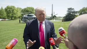 ইরানের ইউরেনিয়াম পুনরুদ্ধারে ‘দীর্ঘ ও কঠিন প্রক্রিয়া’ প্রয়োজন হবে: ট্রাম্প