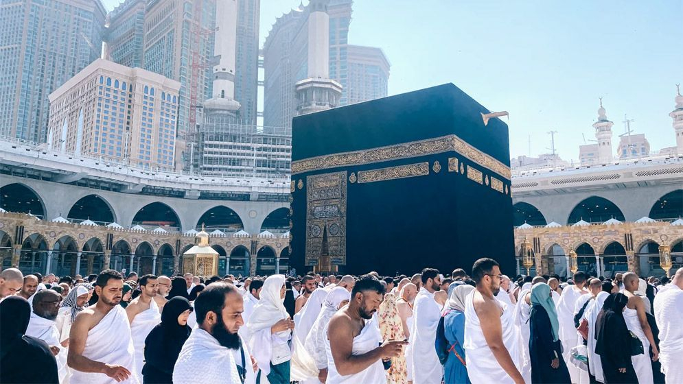 হজের আগে প্রবাসীদের ওমরাহর শেষ তারিখ জানাল সৌদি সরকার