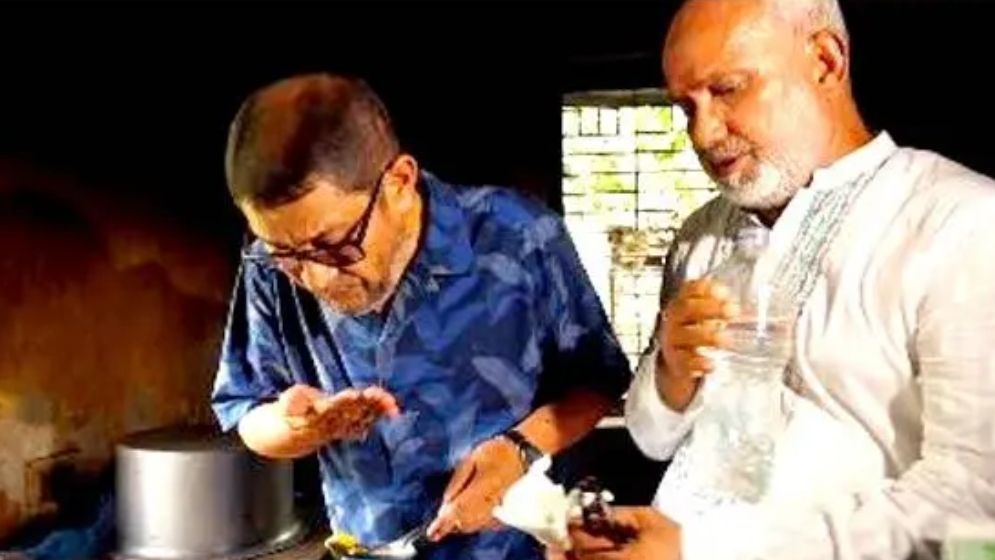 হাসপাতালের তরকারি মুখে নিয়েই ফেলে দিলেন স্বাস্থ্যমন্ত্রী