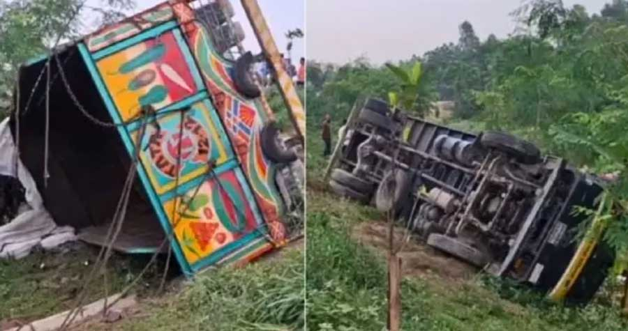 যমুনা সেতুর পূর্বপাড়ে রডবোঝাই ট্রাক উলটে নিহত ১৫