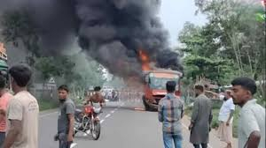 ফটিকছড়িতে দুর্ঘটনায় বাবা-ছেলের মৃত্যু, বাসে আগুন