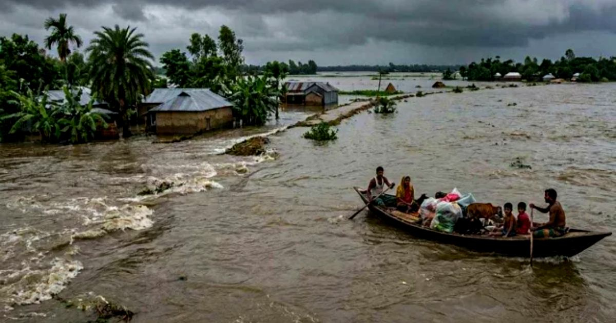 ভারী বৃষ্টিতে দেশের তিন অঞ্চলে বন্যার পূর্বাভাস
