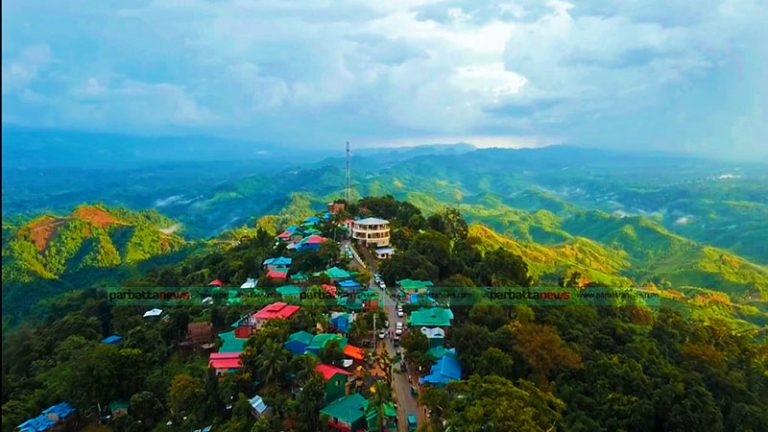 সাজেকে আটকা ৫ শতাধিক পর্যটক, রিসোর্ট ভাড়া নিচ্ছেন না মালিকরা