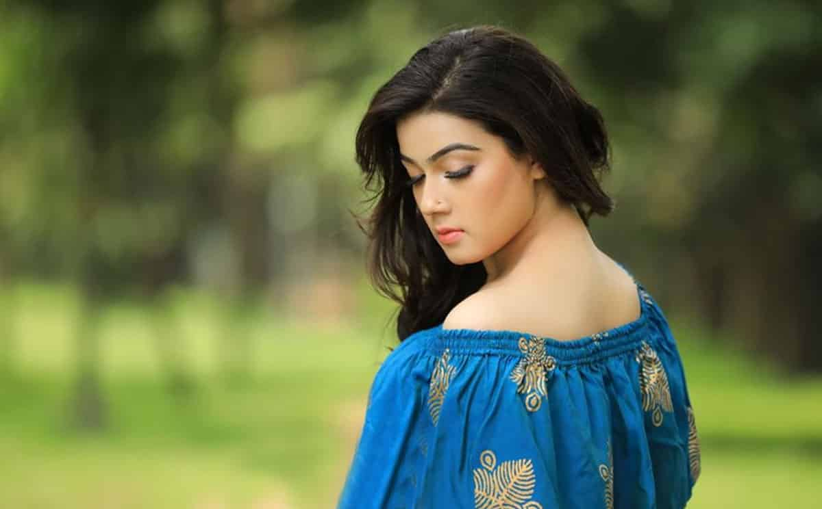 সাবেক প্রতিমন্ত্রী মুরাদকে নিয়ে মাহিয়া মাহির বিস্ফোরক অভিযোগ