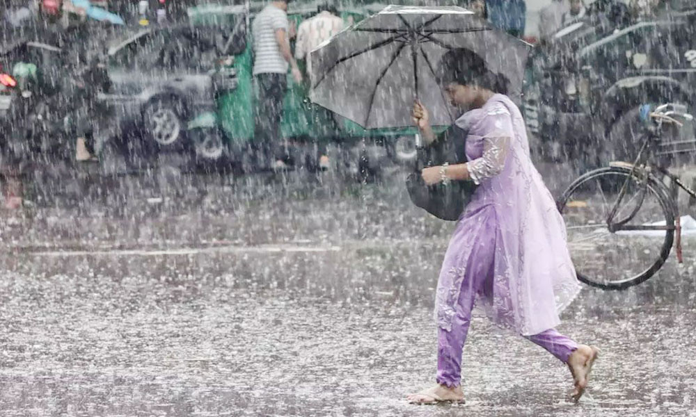 দেশের তিন অঞ্চলে বজ্রবৃষ্টির পূর্বাভাস