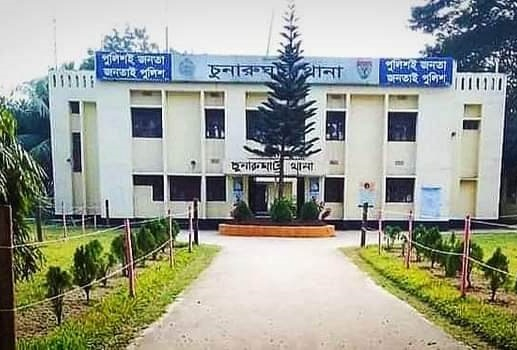  জমি নিয়ে বিবাদে যুবককে কুপিয়ে হত্যা