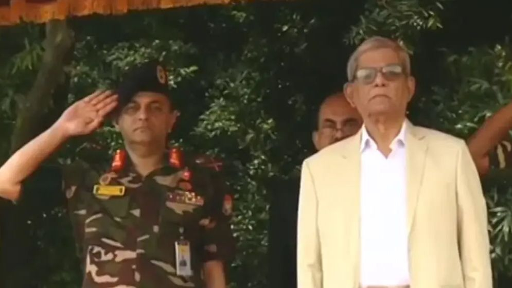 বঙ্গভবনে রাষ্ট্রপতি মির্জা ফখরুল ইসলাম, দেওয়া হলো গার্ড অব অনার