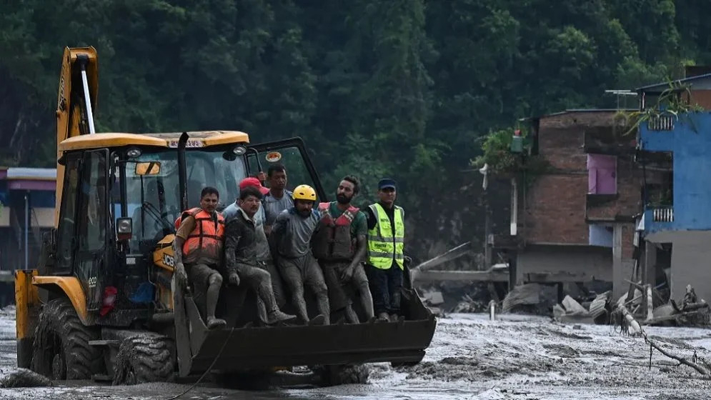 নেপালের বন্যায় মৃতের সংখ্যা বেড়ে ৩৩২
