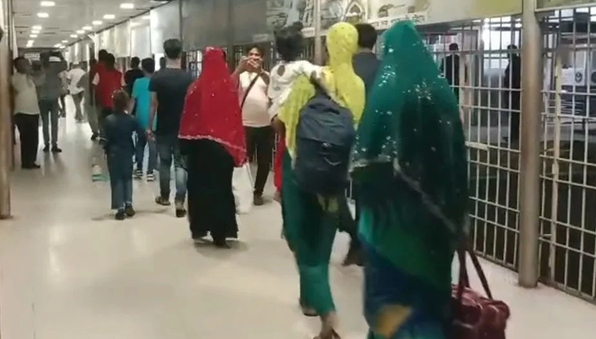 জকিগঞ্জে নিজ বাড়ি থেকে মা-মেয়ের ঝুলন্ত লাশ উদ্ধার
