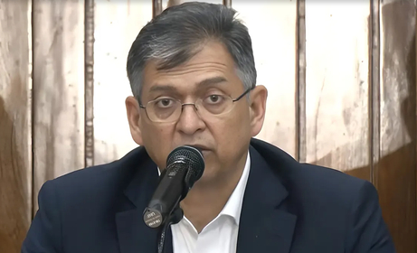 আলোচনা করে সংবিধানে ‘ইনক্লুসিভ’ সংশোধনী আনতে চাই: স্বরাষ্ট্রমন্ত্রী