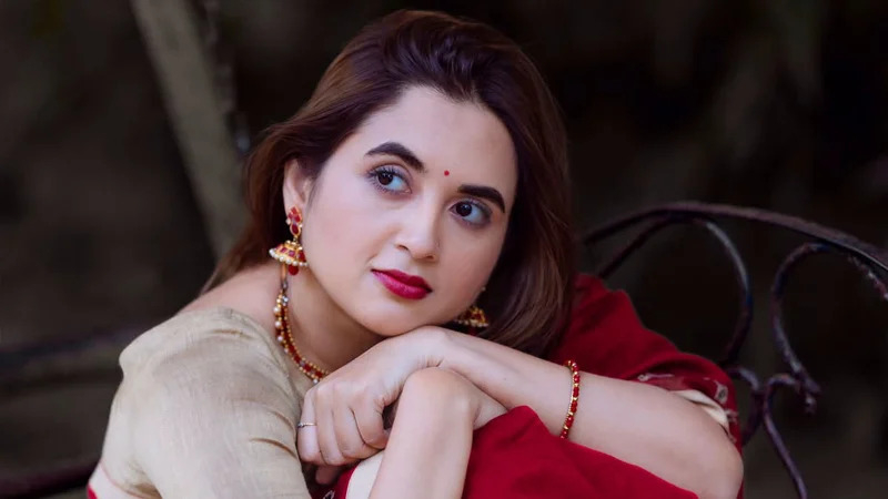 চতুর্থ মাসের কেমোথেরাপি চলছে, লাইভে আরও যা জানালেন তানিয়া বৃষ্টি