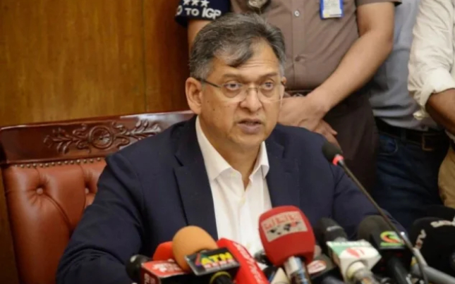 ‘ক্রসফায়ারের’ ক্ষেত্রে জিরো টলারেন্স, আইজিপির বক্তব্য ঠিক হয়নি: স্বরাষ্ট্রমন্ত্রী