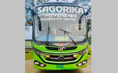  বানিয়াচং স্বাস্থ্য কমপ্লেক্সের ছাদ থেকে খসে পড়ছে পলেস্তারা, আতঙ্কে চিকিৎসক-রোগীরা